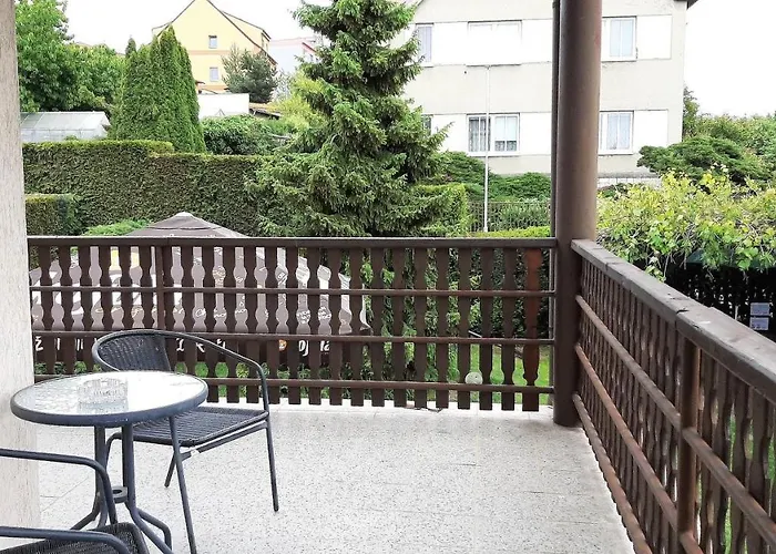 Bezdekov Guest house 3*